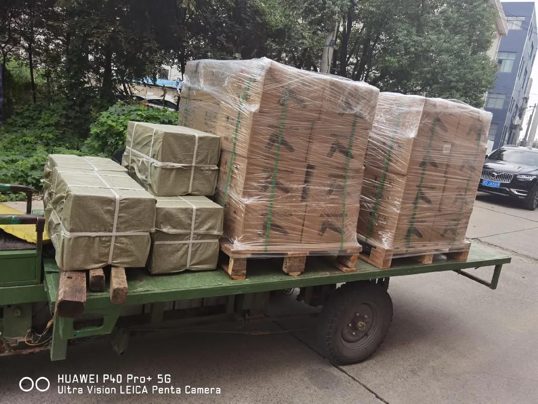 都说冷库门配件制造门槛低？专业厂家有话说 从门锁到铝型材，细节决定成败
